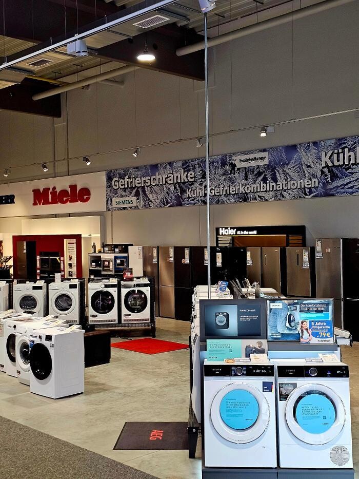 Bilder HOLZLEITNER Elektrogeräte