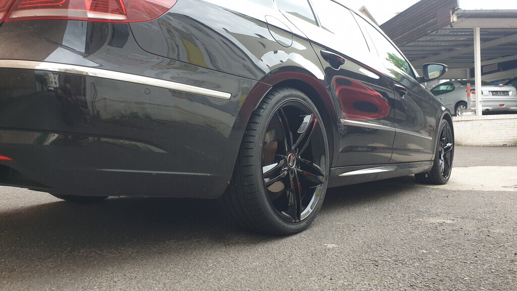 Bilder Reifen & Kfz-Meisterbetrieb TIP TOP Lübeck