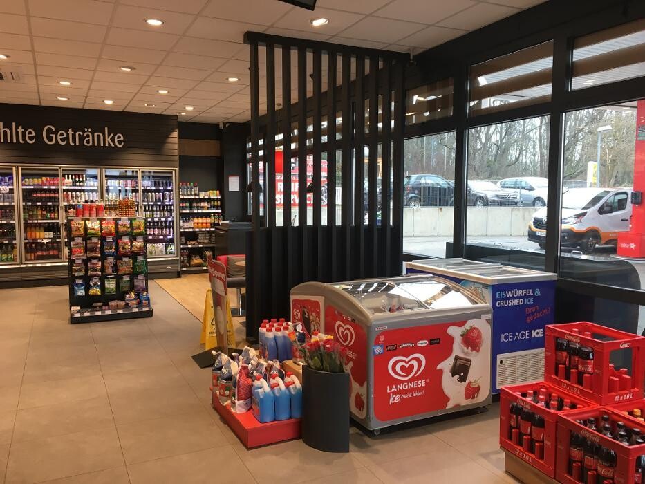 Bilder ORLEN Tankstelle