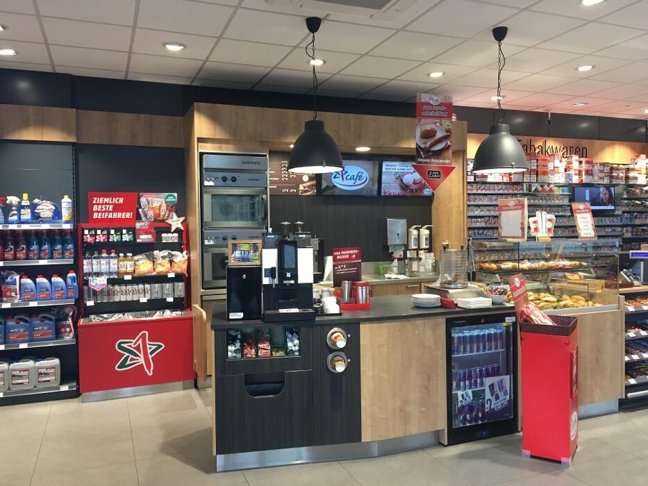 Bilder ORLEN Tankstelle