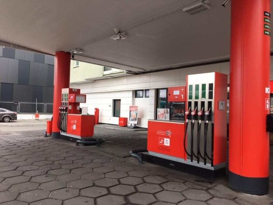 Bilder star Tankstelle