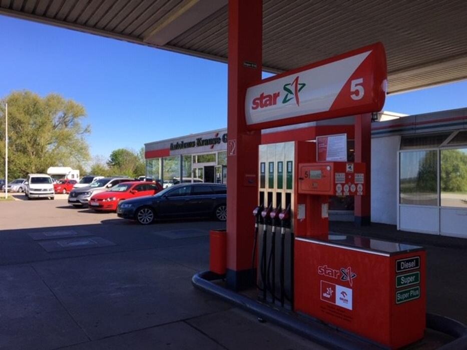 Bilder star Tankstelle