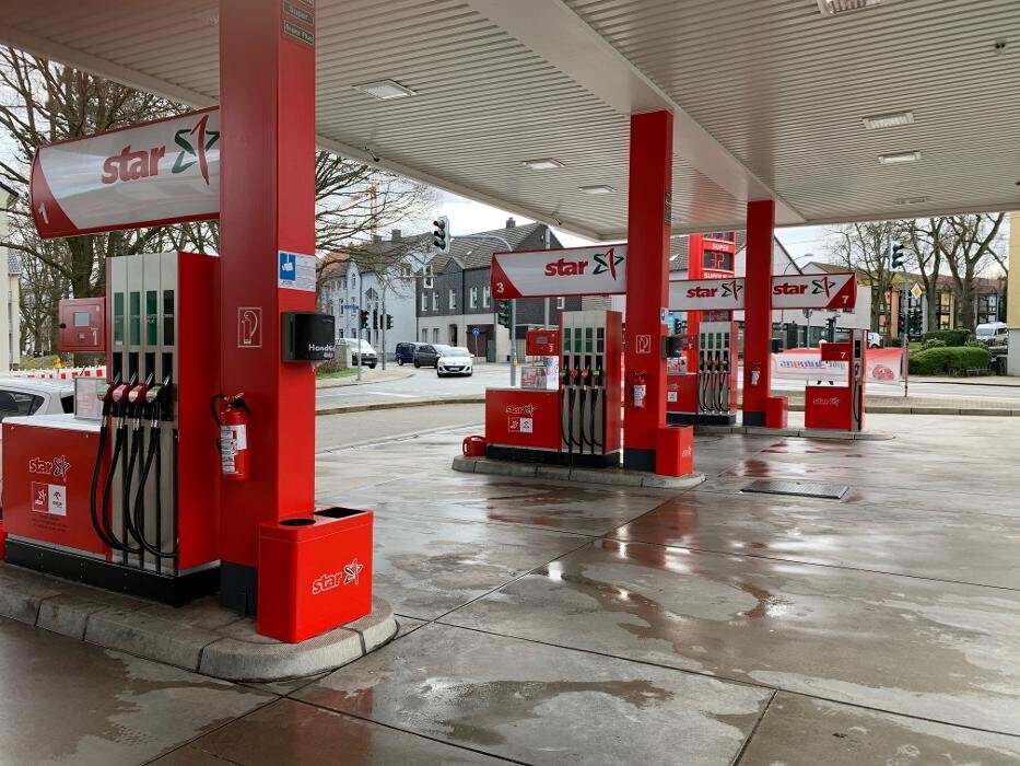 Bilder star Tankstelle