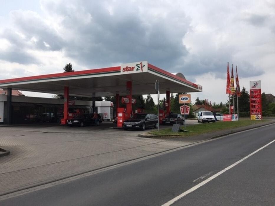 Bilder star Tankstelle