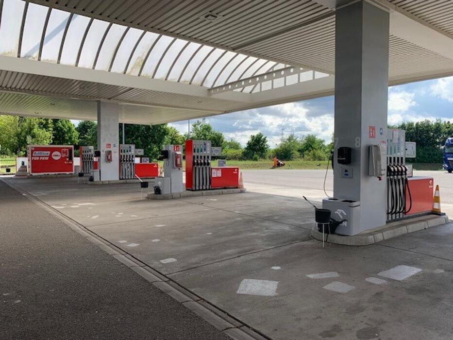 Bilder ORLEN Tankstelle