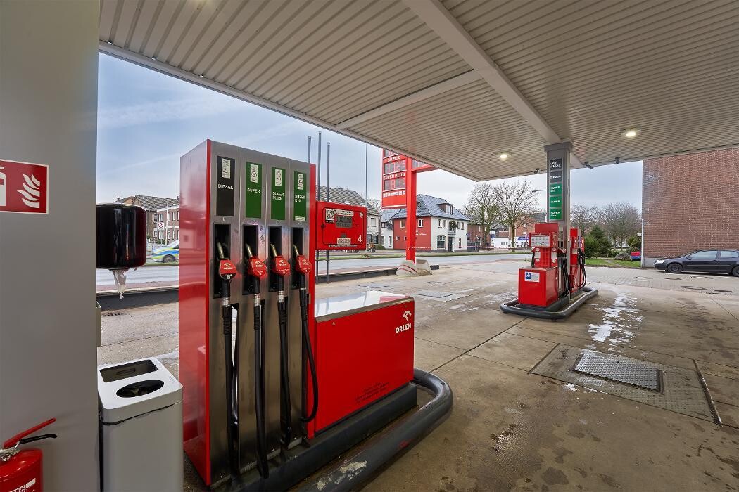 Bilder ORLEN Tankstelle