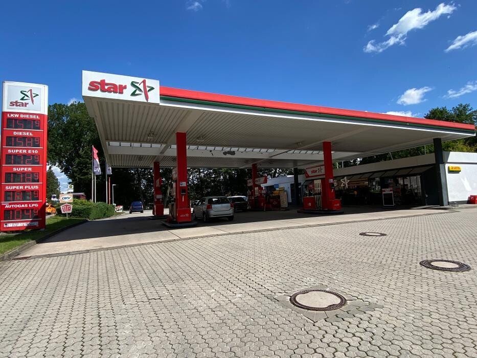 Bilder star Tankstelle