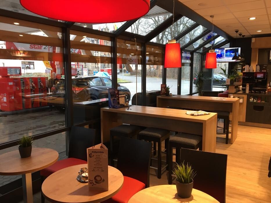 Bilder star Tankstelle