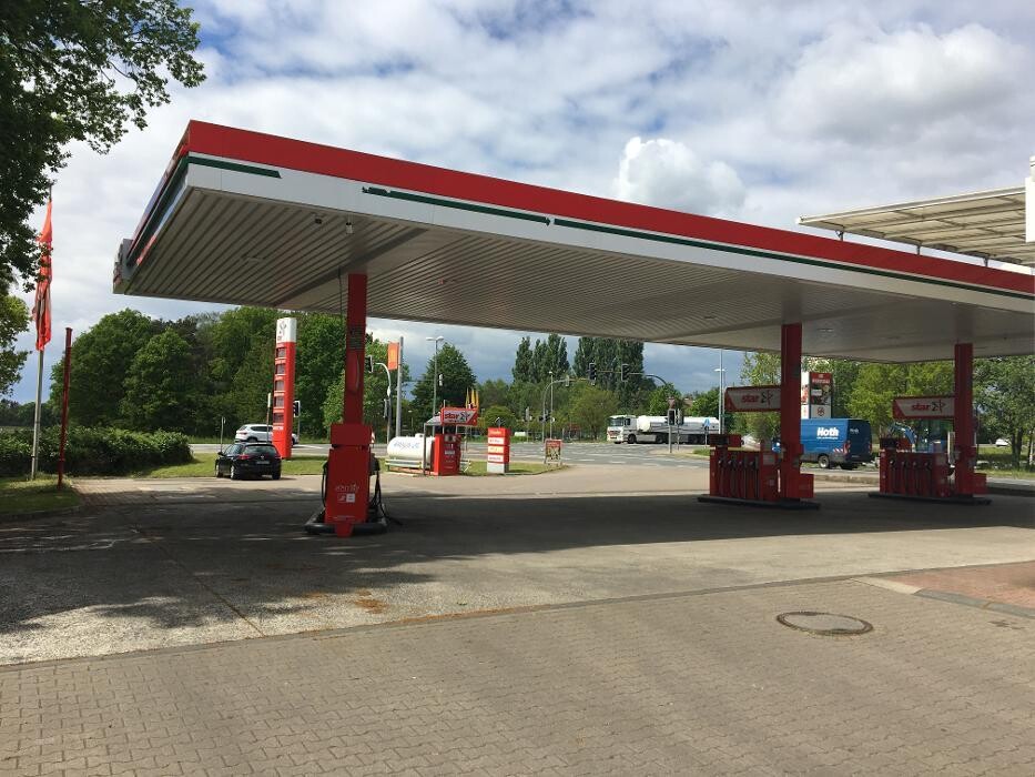 Bilder star Tankstelle