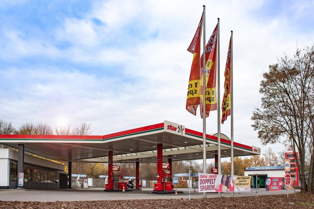 Bilder star Tankstelle