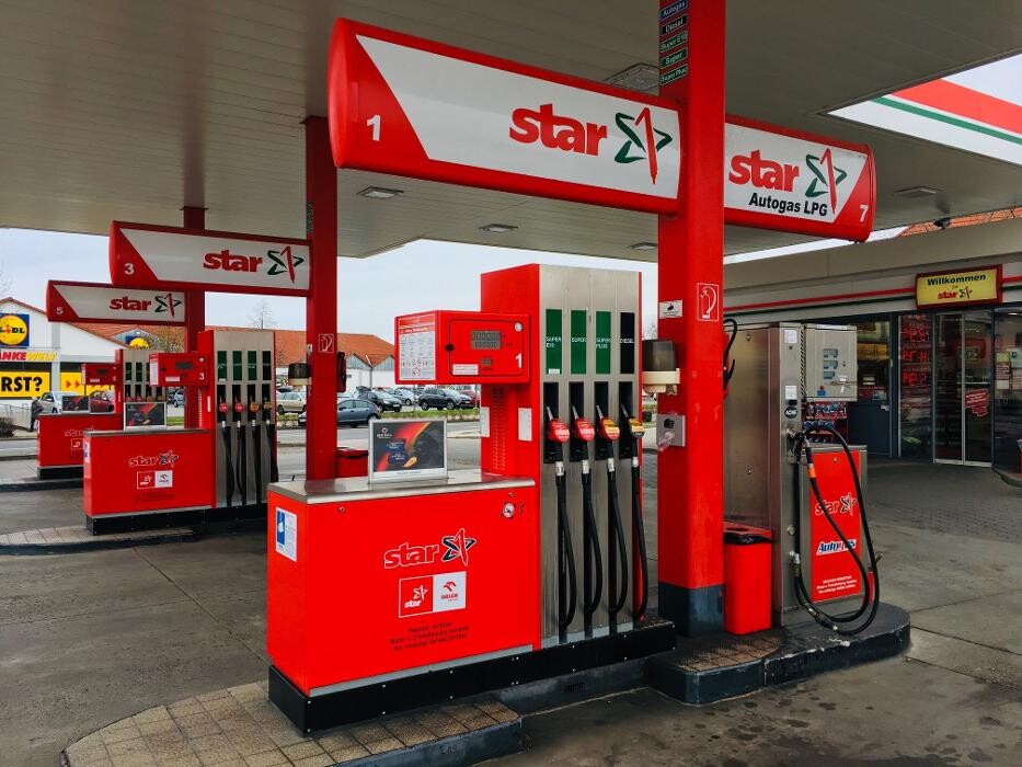 Bilder star Tankstelle