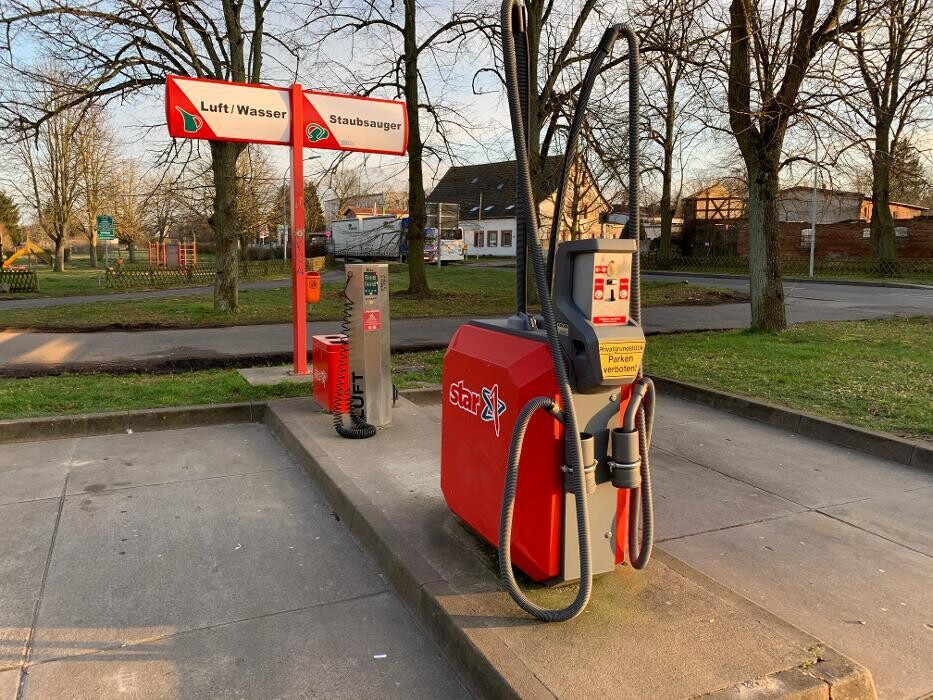 Bilder star Tankstelle