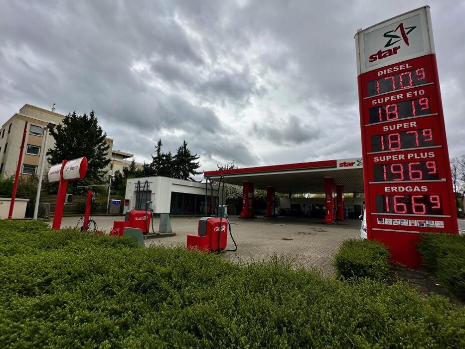 Bilder star Tankstelle