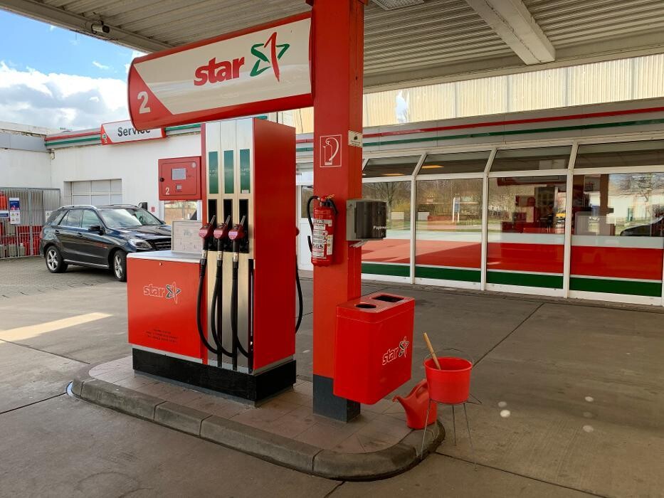 Bilder star Tankstelle