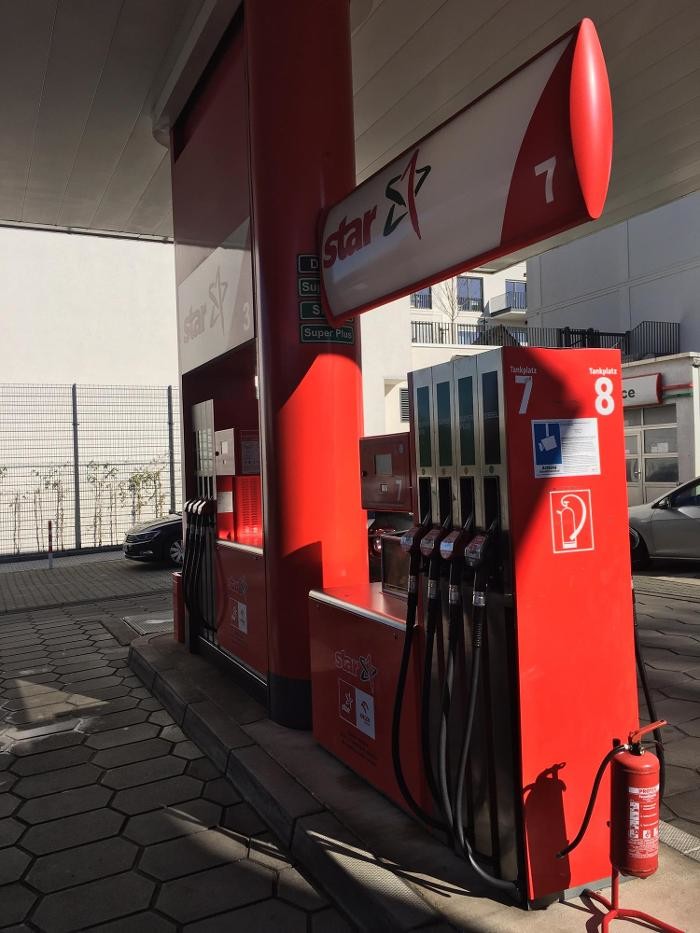 Bilder star Tankstelle