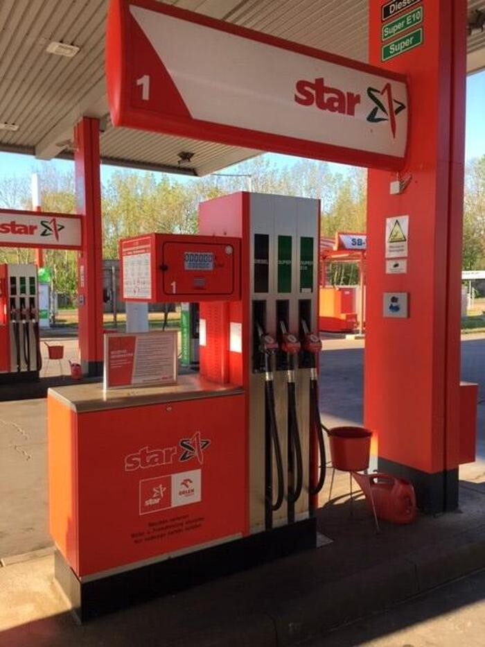 Bilder star Tankstelle