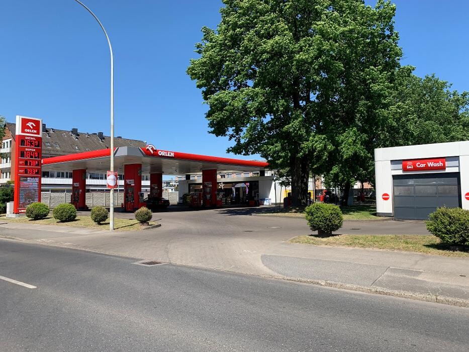 Bilder ORLEN Tankstelle