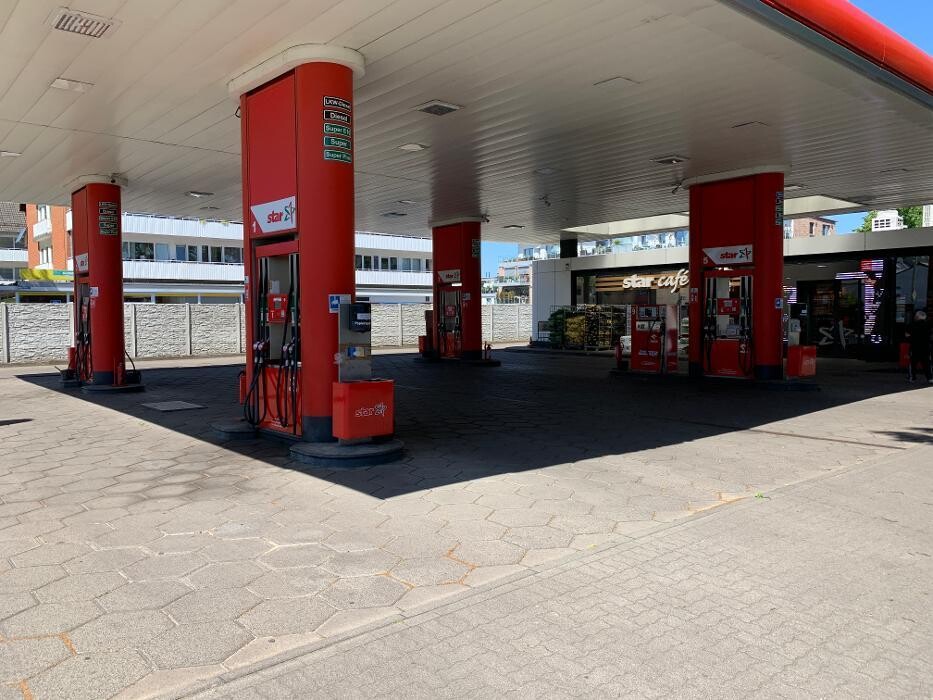 Bilder ORLEN Tankstelle