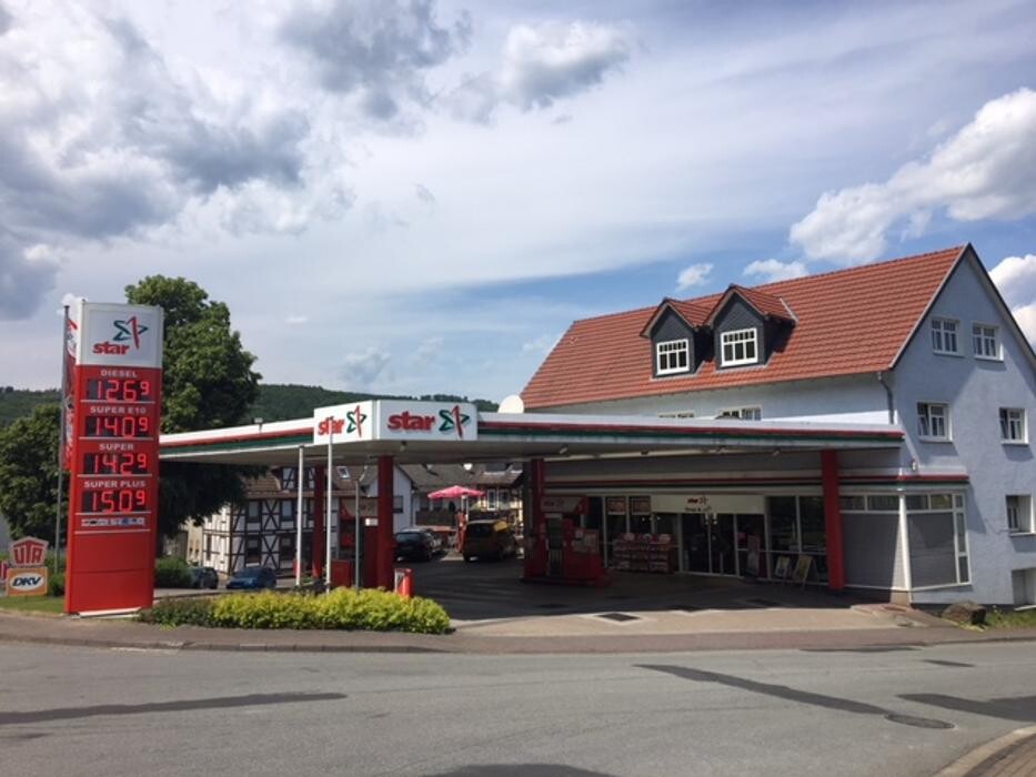 Bilder star Tankstelle