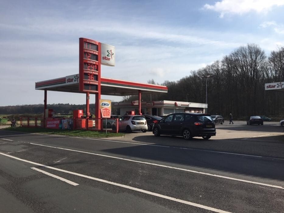 Bilder star Tankstelle