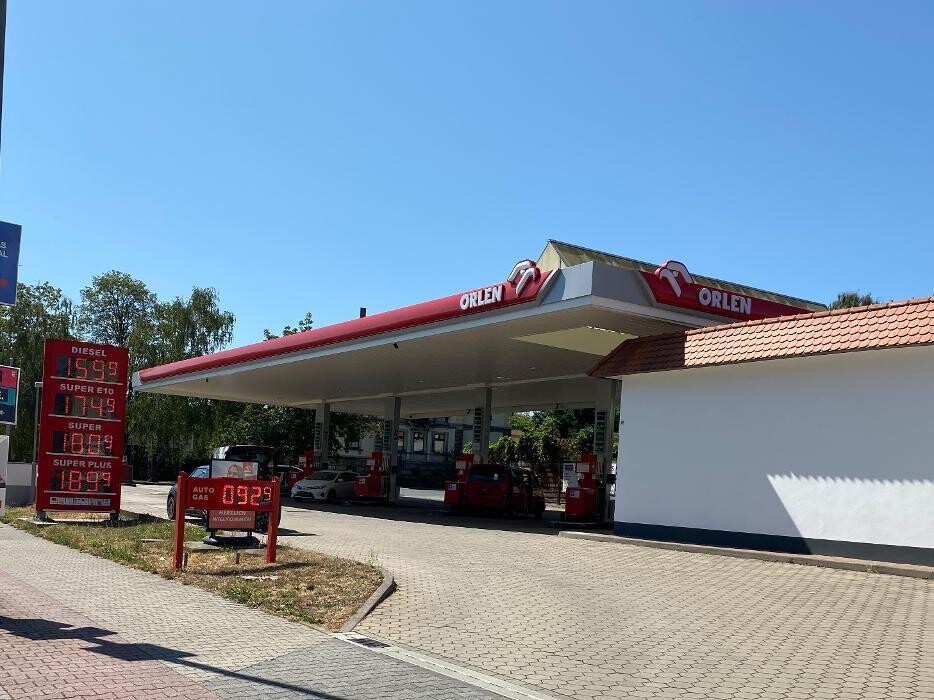 Bilder ORLEN Tankstelle