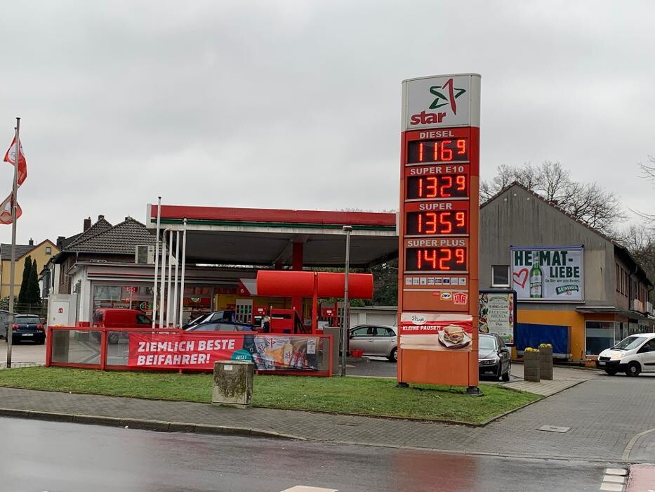 Bilder star Tankstelle