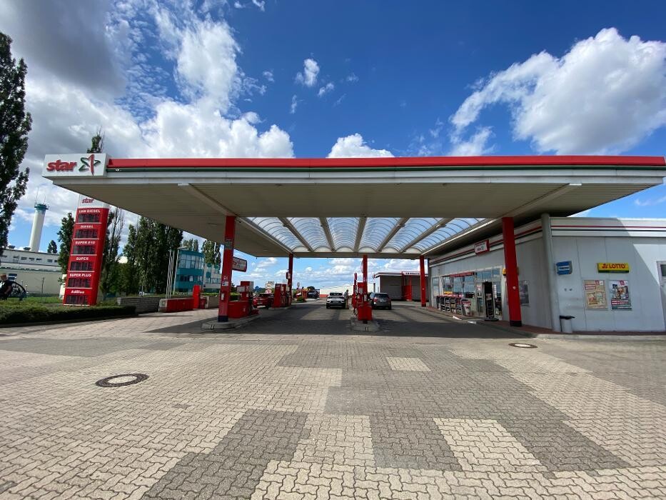Bilder star Tankstelle