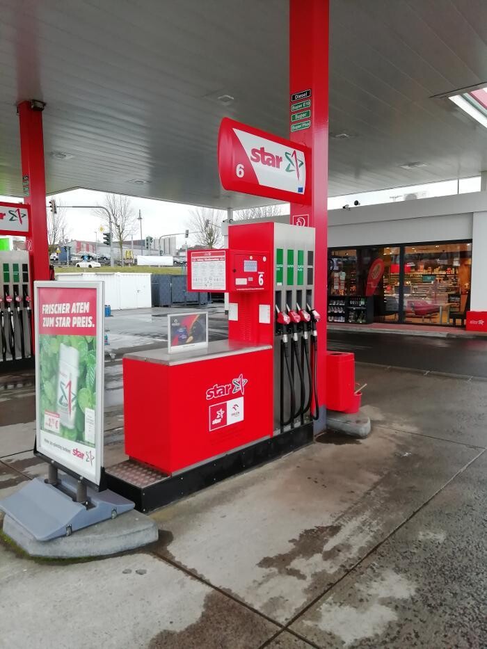 Bilder star Tankstelle