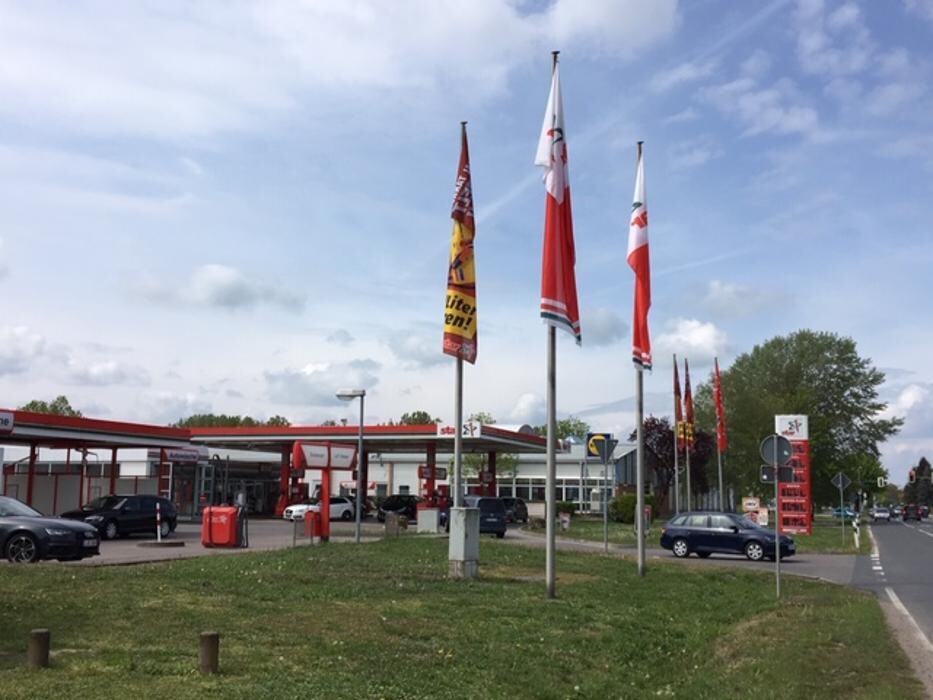 Bilder star Tankstelle