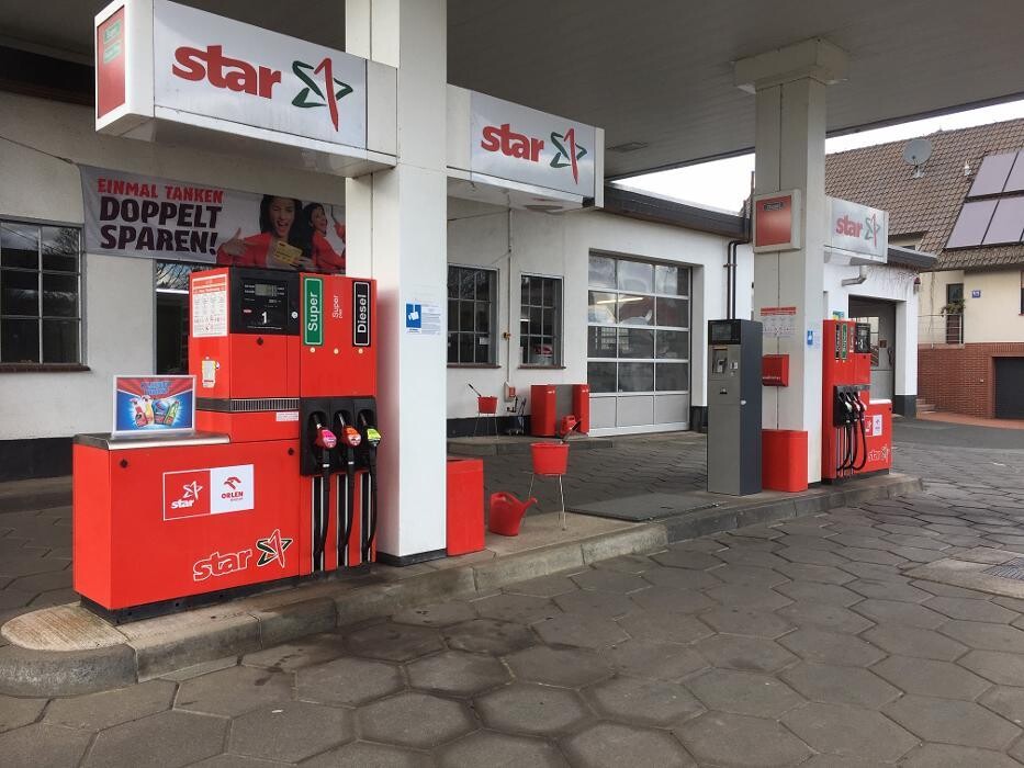 Bilder star Tankstelle