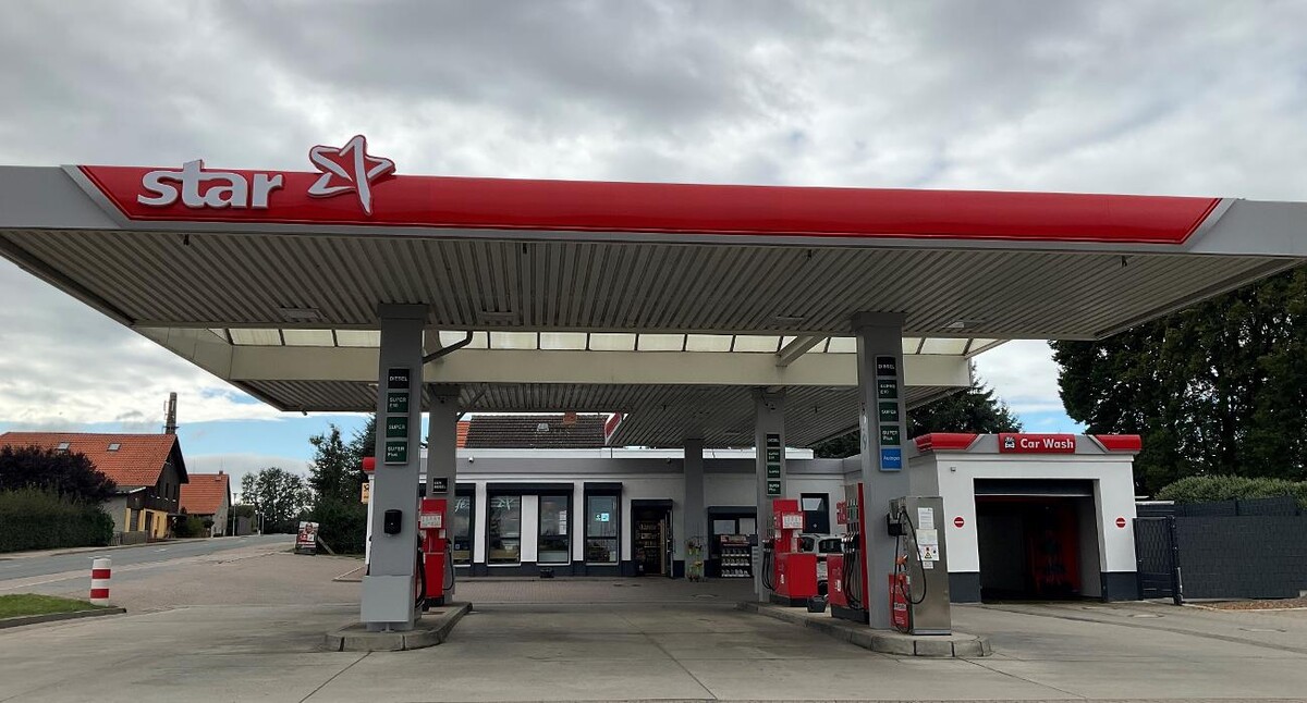 Bilder star Tankstelle