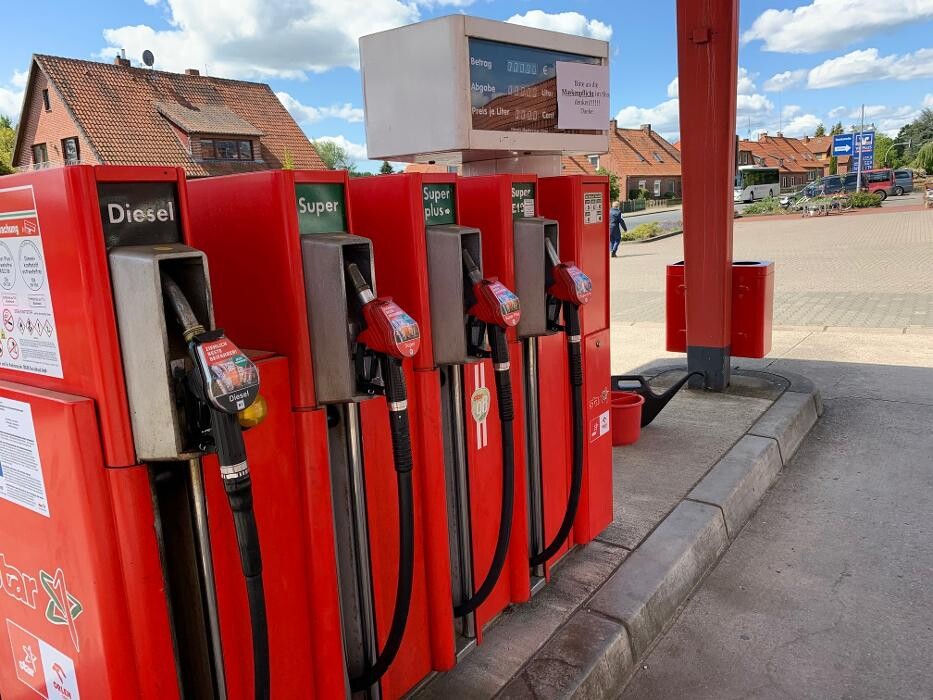 Bilder star Tankstelle