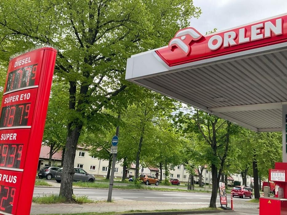 Bilder ORLEN Tankstelle