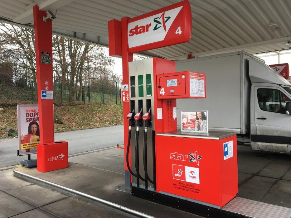 Bilder star Tankstelle