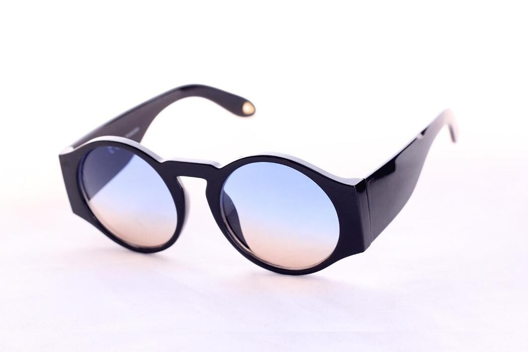 Bilder dressyourmind eyewear