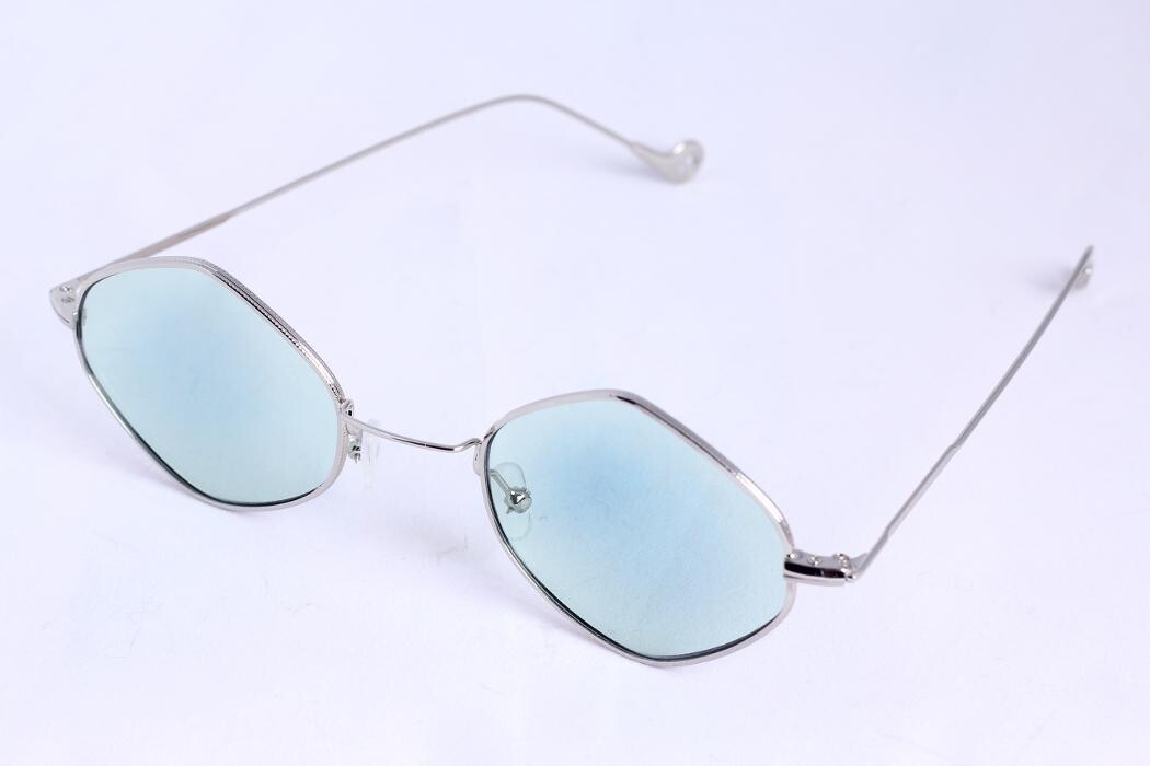 Bilder dressyourmind eyewear