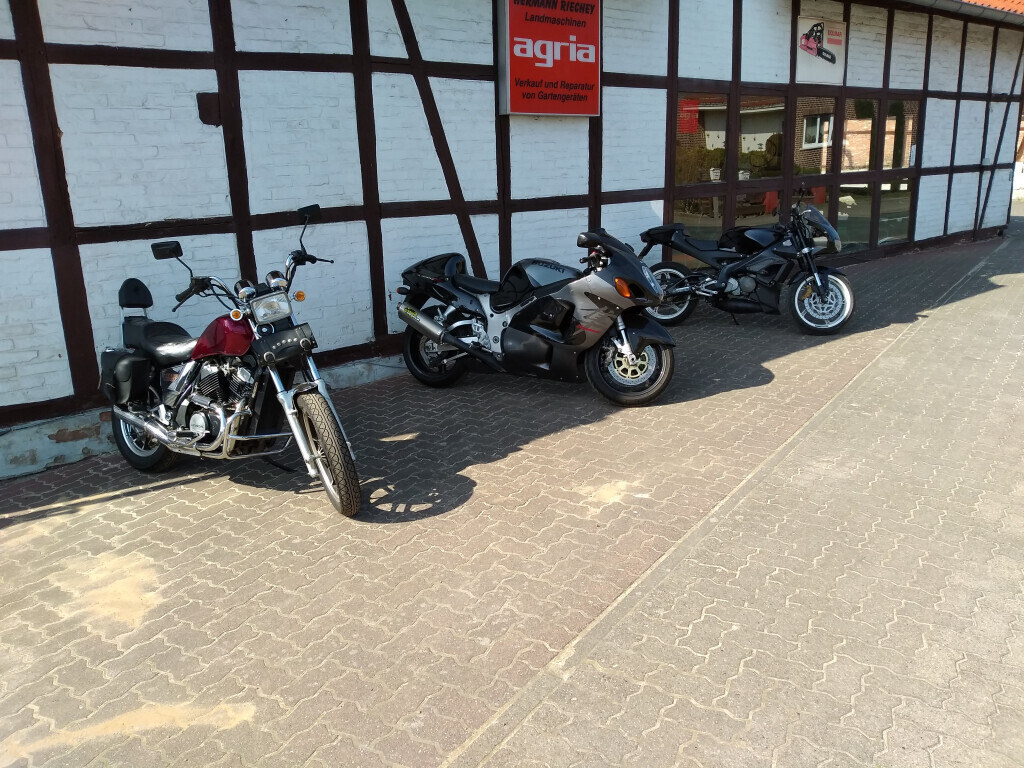 Bilder Müllers Auto & Motorrad Meister & Selbsthilfe Werkstatt