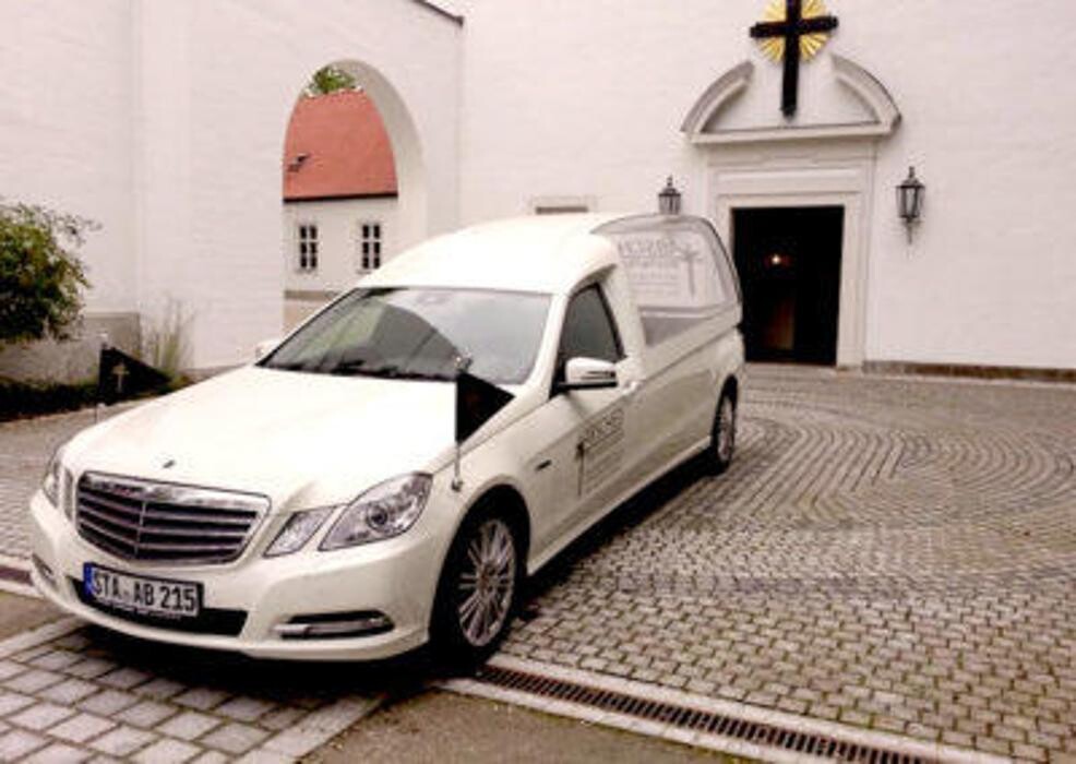 Bilder Abschied Bestattungen GmbH