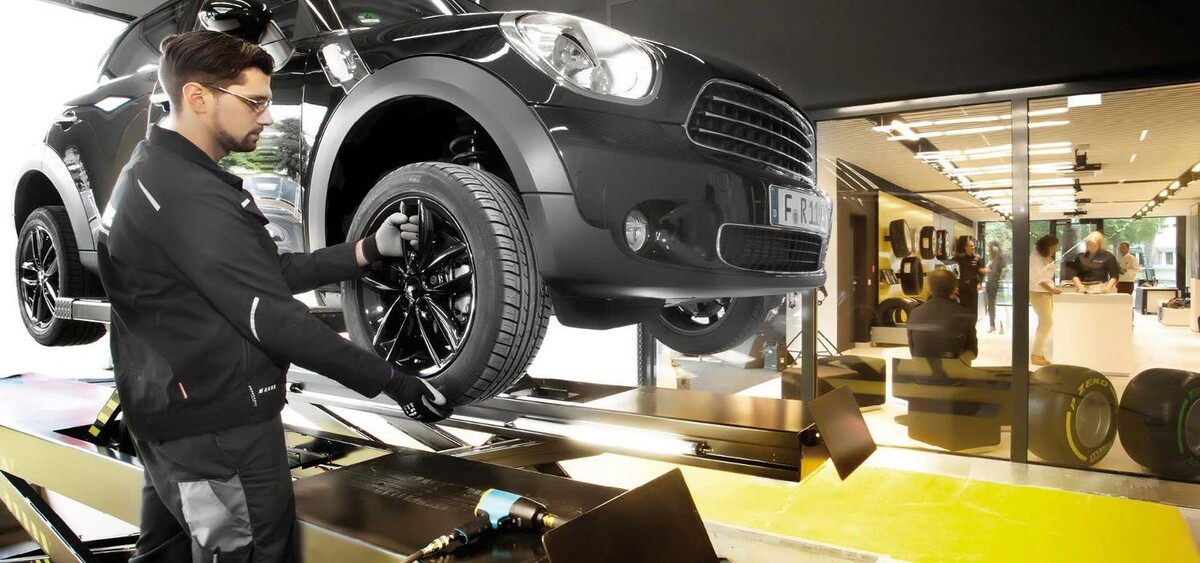 Bilder Steiner Reifen und KFZ-Technik GmbH & Co. KG