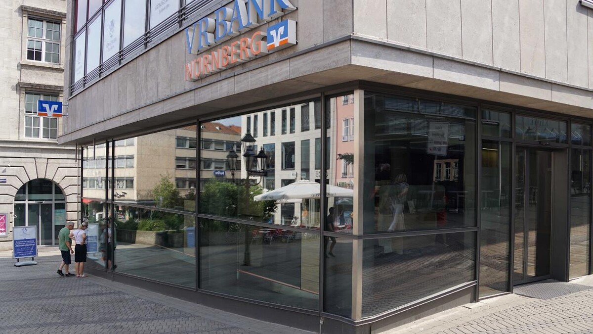 Bilder VR TeilhaberBank Filiale Königstraße