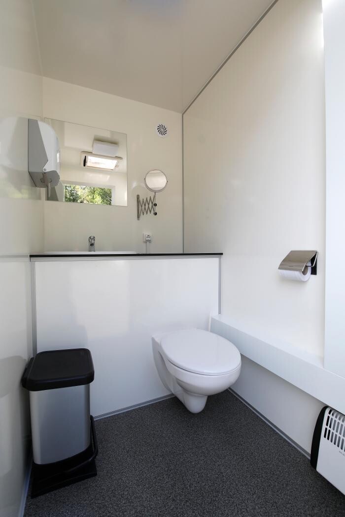 Bilder PJ Toilettenwagen