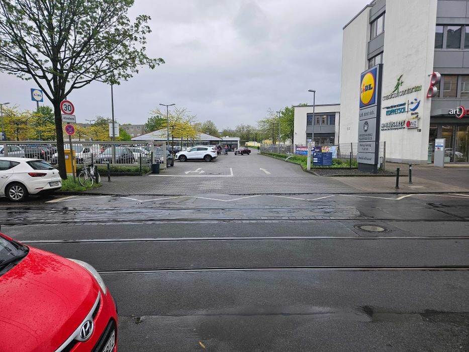 Bilder ampido Parkplatz