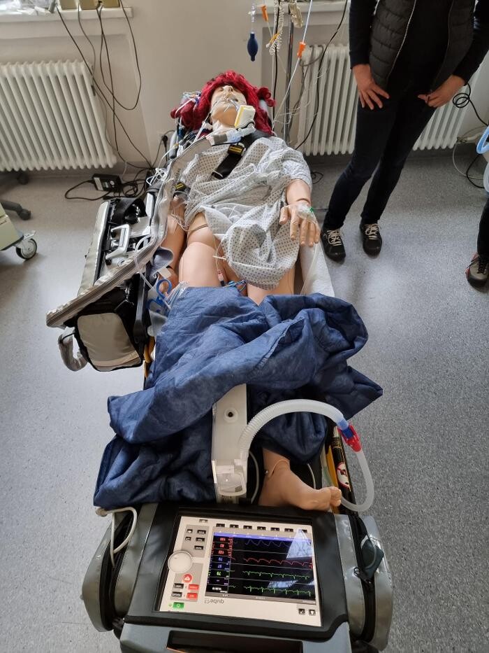 Bilder WBS SCHULEN Dresden Notfallmedizin