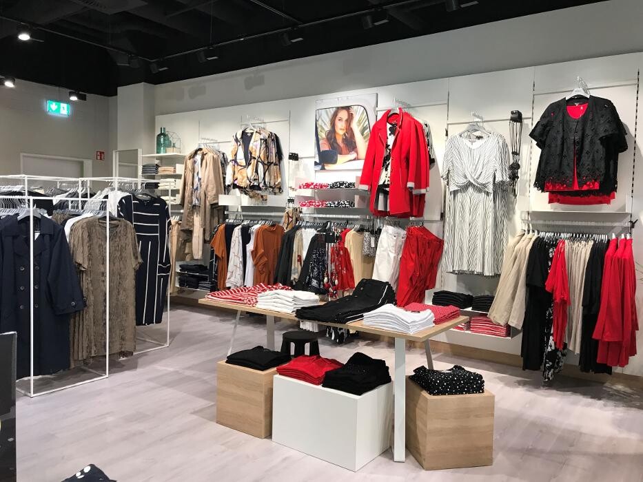 Bilder Ulla Popken | Große Größen | Schwerin