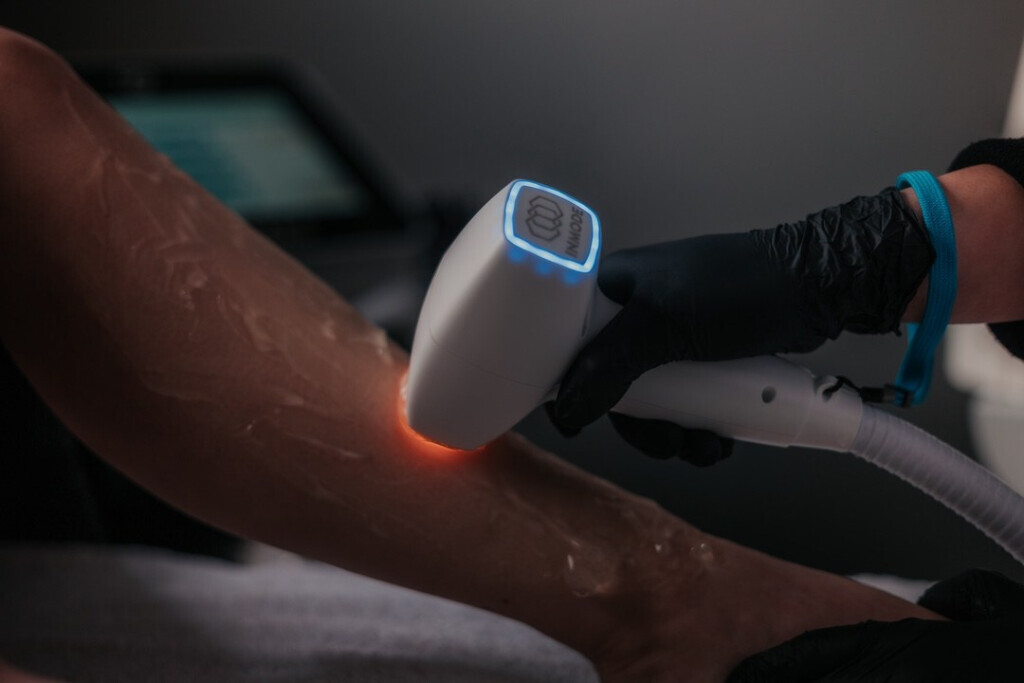 Bilder Margarita M. Cosmetics Premiumkosmetik in Remscheid | Lumecca | Liposana3+ | Hydrafacial | Morpheus8 | Forma | Visia Hautanalyse | Infuzion-System | iSClinical