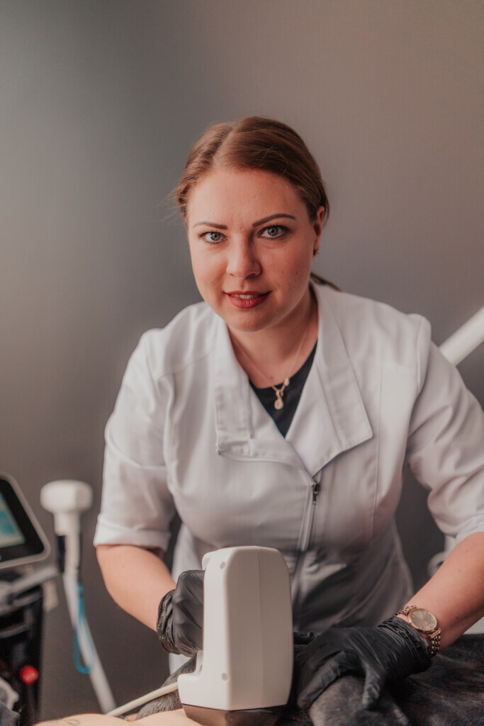 Bilder Margarita M. Cosmetics Premiumkosmetik in Remscheid | Lumecca | Liposana3+ | Hydrafacial | Morpheus8 | Forma | Visia Hautanalyse | Infuzion-System | iSClinical