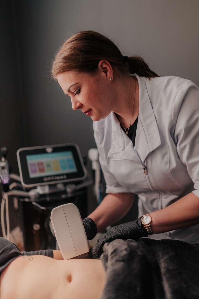 Bilder Margarita M. Cosmetics Premiumkosmetik in Remscheid | Lumecca | Liposana3+ | Hydrafacial | Morpheus8 | Forma | Visia Hautanalyse | Infuzion-System | iSClinical