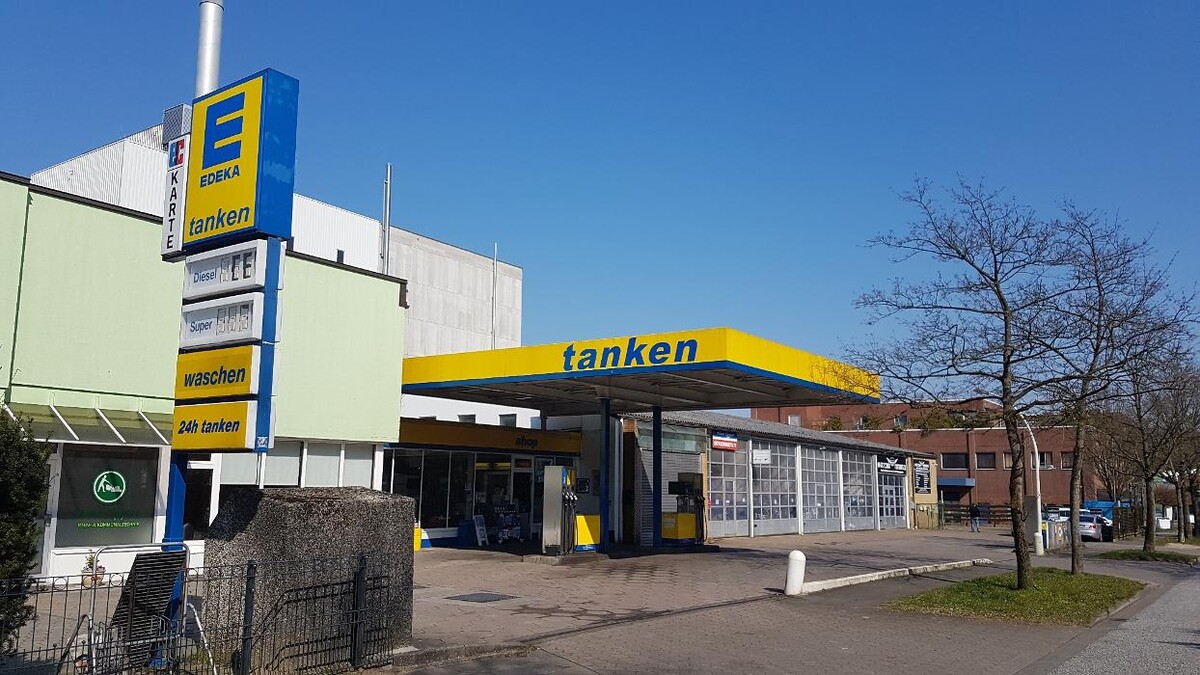 Bilder EDEKA Tankstelle