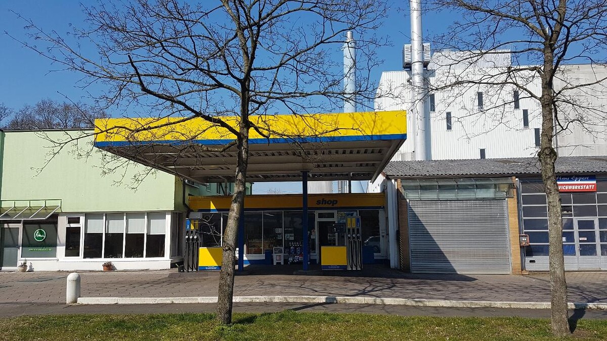 Bilder EDEKA Tankstelle