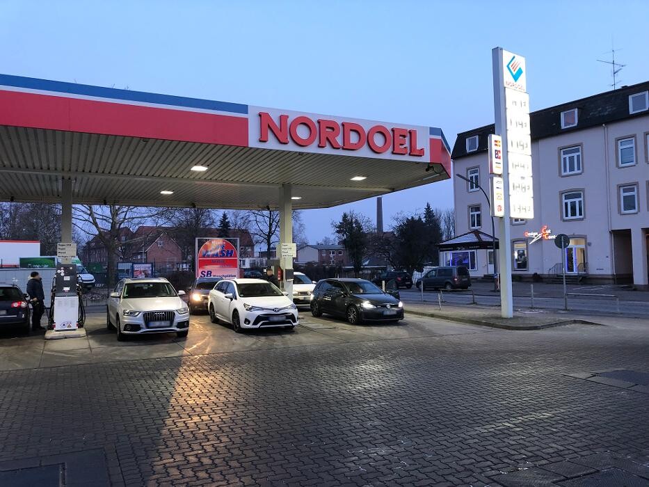 Bilder NORDOEL Tankstelle